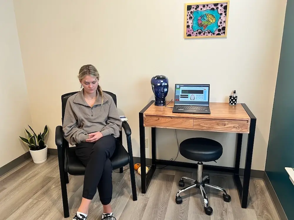 Lens Neurofeedback